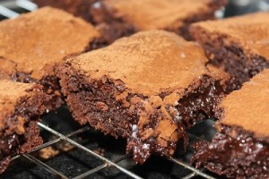 Read more about the article Sticky Chocolate Brownies