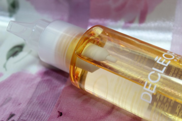 Read more about the article Decleor Micellar Oil