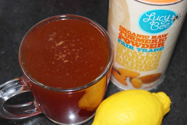 Read more about the article Turmeric Ginger Herbal Tea
