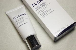 Read more about the article Elemis Gentle Rose Exfoliator